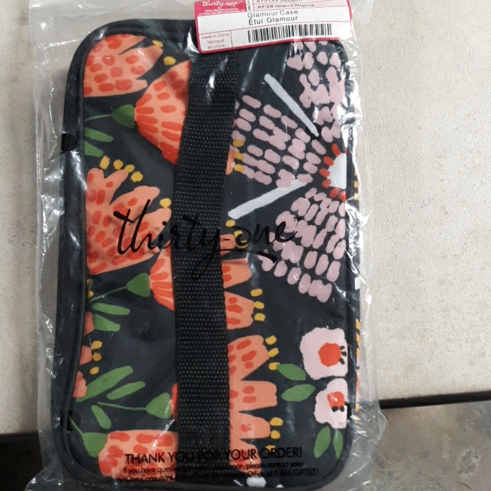 Makeup bag
